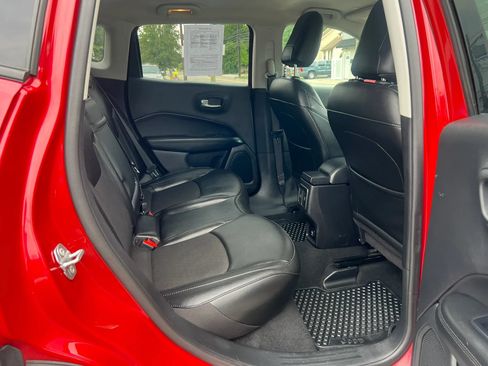 Used 2020 Jeep Compass Latitude AWD/4WD image 24