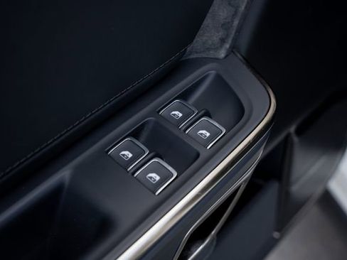 Used 2022 Rivian R1T Adventure image 21