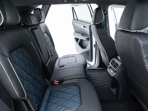 New 2026 Volkswagen Atlas Cross Sport SEL Premium R-Line AWD/4WD image 75