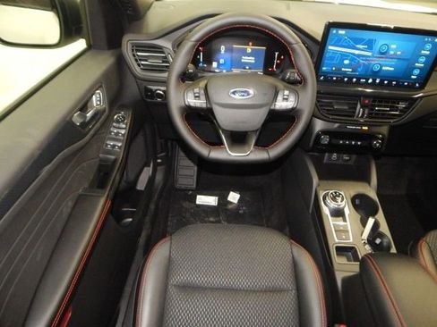 New 2025 Ford Escape ST-Line w/ Tech Pack #1 image 11