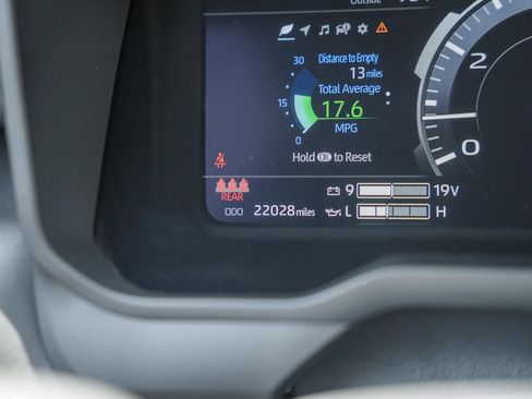 Used 2024 Toyota Tundra Platinum w/ TRD Off-Road Package AWD/4WD image 52