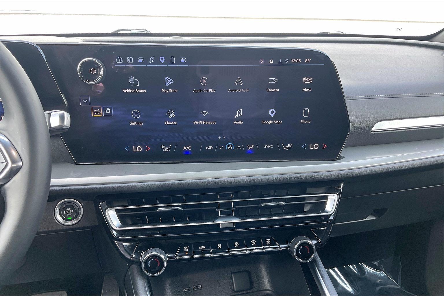 Used 2024 Chevrolet Traverse LS FWD image 38