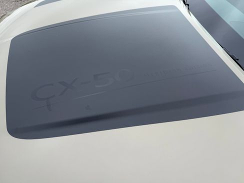 Used 2025 MAZDA CX-50 Meridian Edition w/ Apex Package image 30