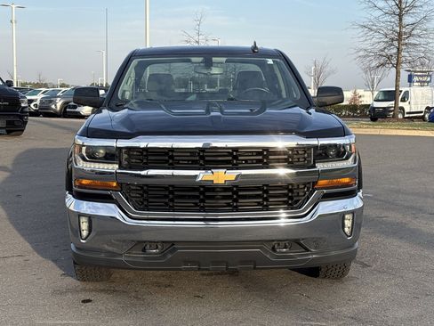 Used 2018 Chevrolet Silverado 1500 LT w/ All Star Edition image 3