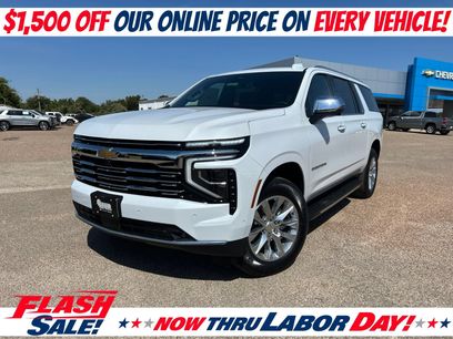 New 2026 Chevrolet Suburban Premier w/ Sun And Tow Package