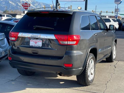 Used 2011 Jeep Grand Cherokee Laredo image 5