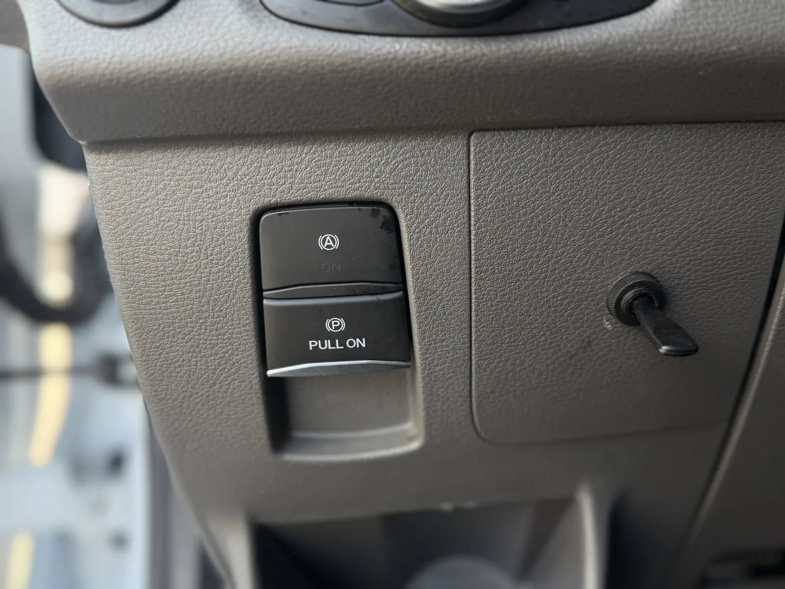Used 2023 Ford Transit 250 Medium Roof AWD image 25