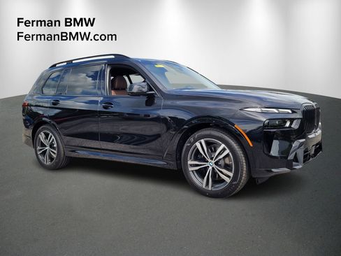 New 2026 BMW X7 M60i image 1