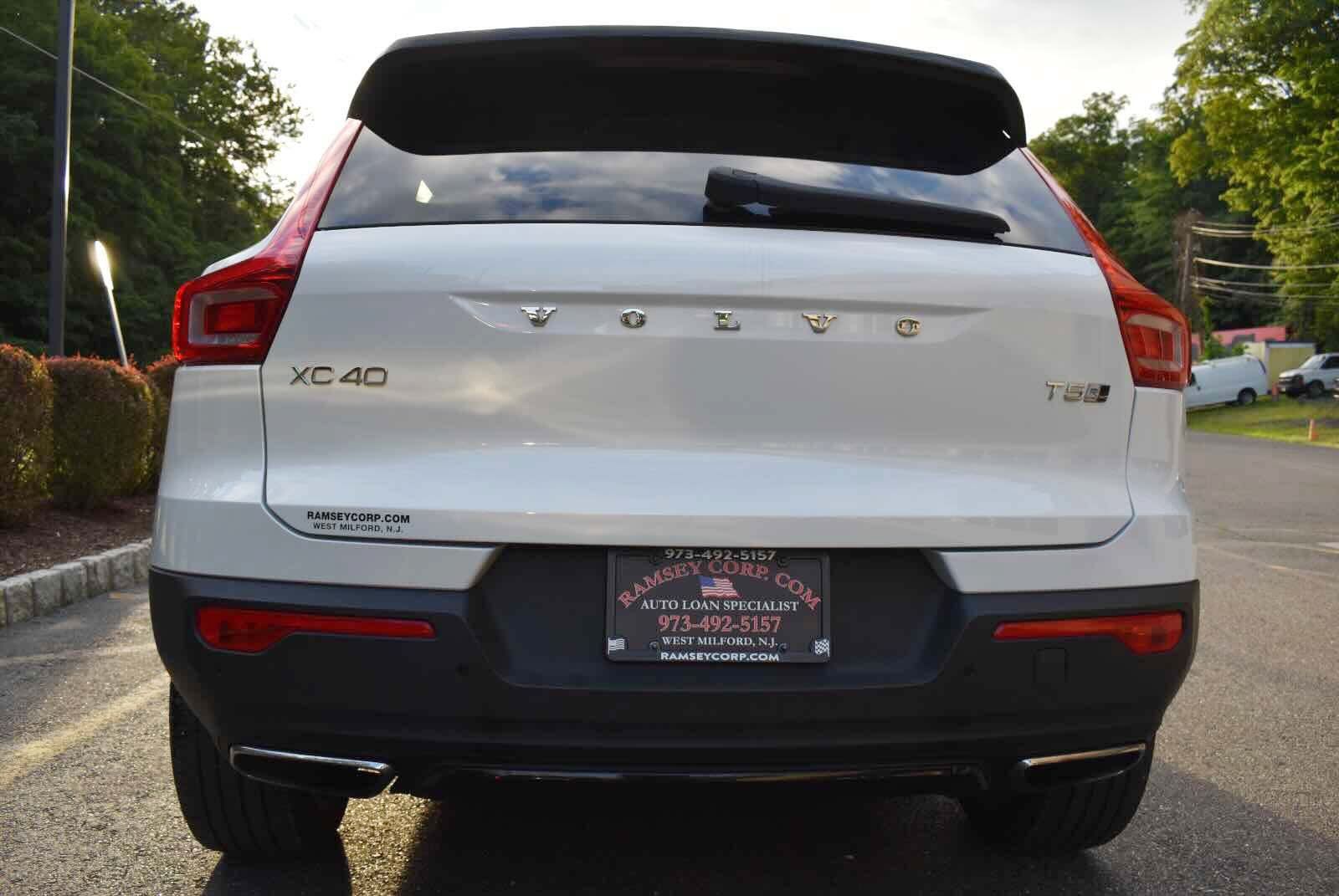 Used 2019 Volvo XC40 T5 R-Design AWD/4WD image 55