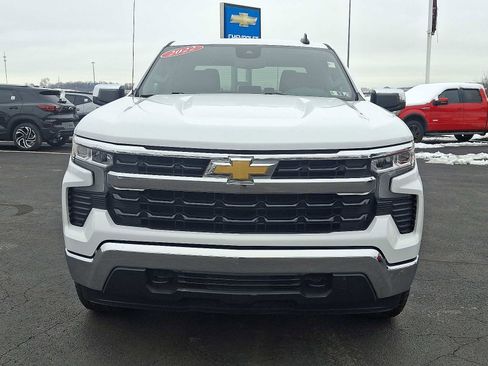 Used 2022 Chevrolet Silverado 1500 LT image 2
