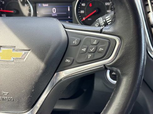 Used 2020 Chevrolet Equinox LT AWD/4WD image 14