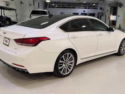 Used 2020 Genesis G80 5.0 Ultimate image 9