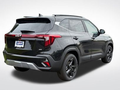 New 2026 Kia Seltos EX w/ EX Sunroof Package