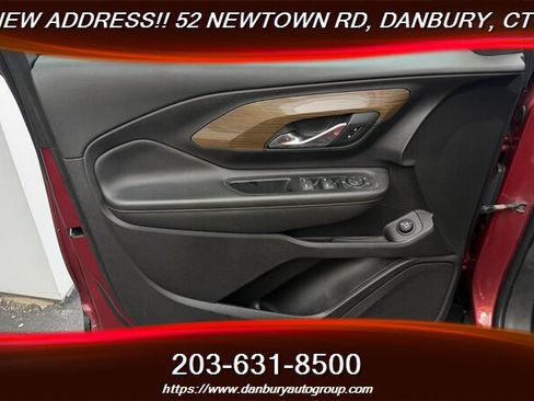 Used 2018 GMC Terrain SLE w/ Driver Convenience Package AWD/4WD image 10