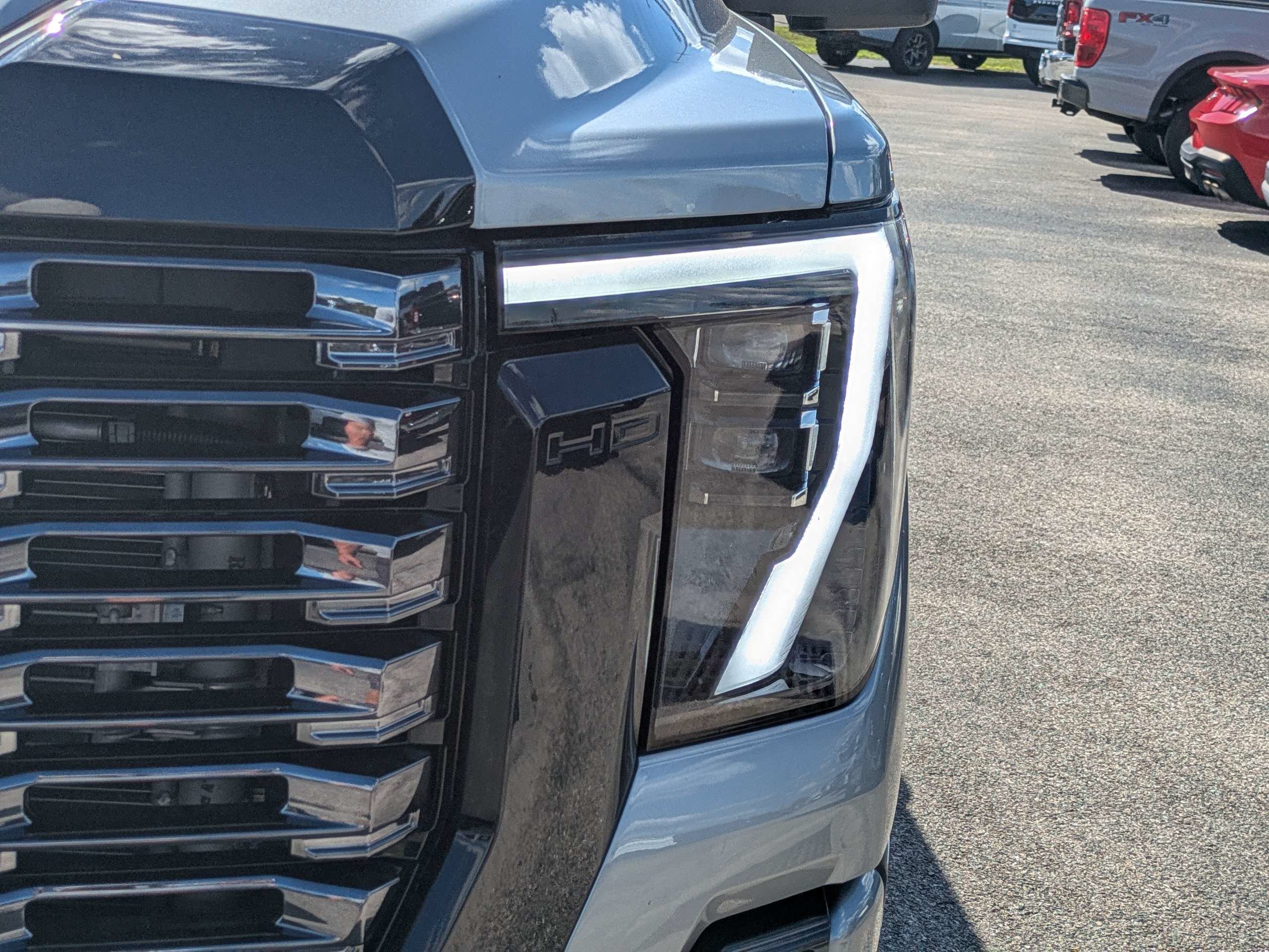 Used 2026 GMC Sierra 3500 Denali Ultimate AWD/4WD image 11