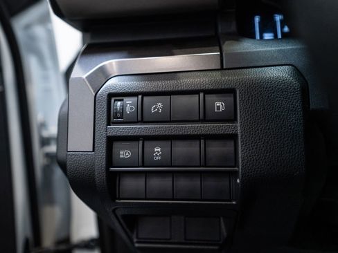 Certified 2025 Toyota 4Runner SR5 image 22