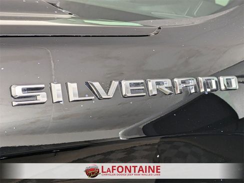 Used 2025 Chevrolet Silverado 1500 LT image 10