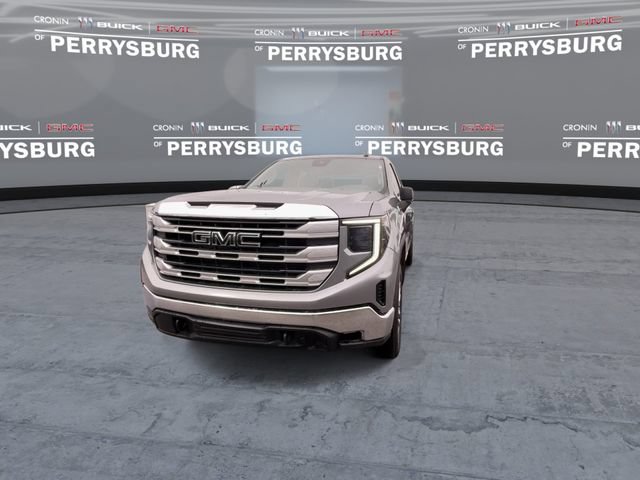 Used 2023 GMC Sierra 1500 SLE w/ Enhanced Capability Package AWD/4WD image 3