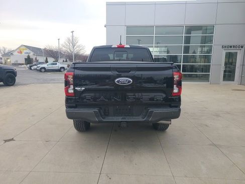 Used 2024 Ford Ranger XLT w/ FX4 Off-Road Package image 6