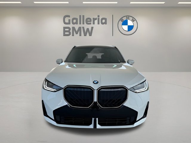 Certified 2026 BMW X3 xDrive30i w/ M Sport Package AWD/4WD image 3