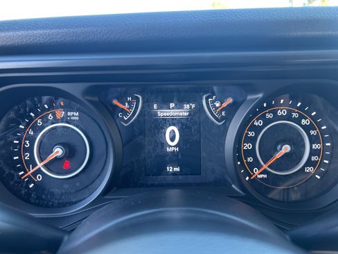 New 2026 Jeep Gladiator Sport image 21