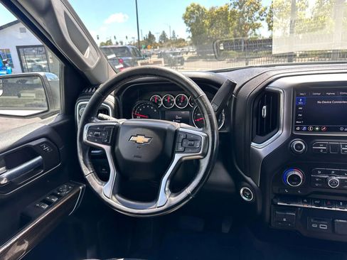 Used 2020 Chevrolet Silverado 1500 LT w/ All-Star Edition AWD/4WD image 34