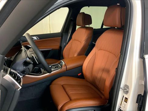 New 2026 BMW X5 xDrive40i image 9