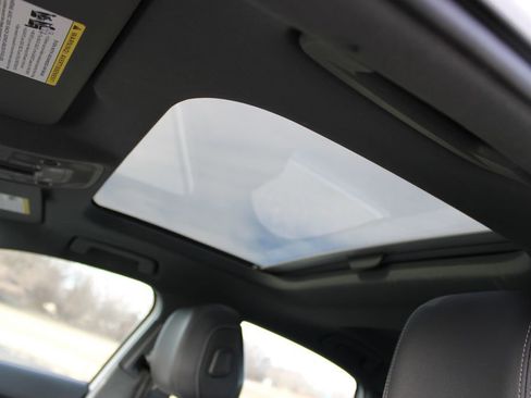 Used 2024 Audi A3 2.0T Premium image 39