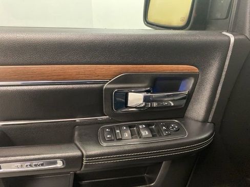 Used 2013 RAM 1500 Laramie w/ Convenience Group image 21