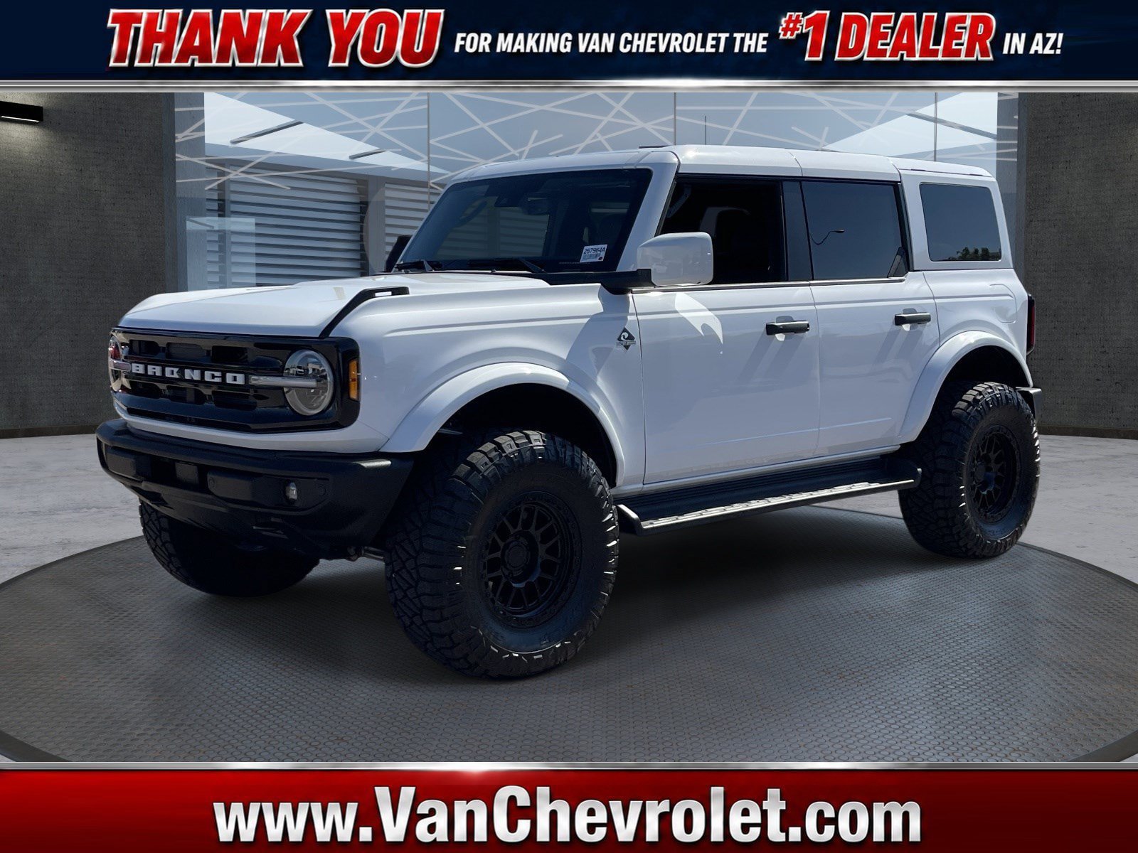 Used 2026 Ford Bronco Outer Banks AWD/4WD image 1