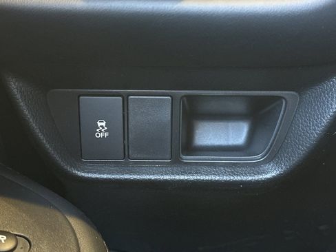 New 2026 Honda HR-V LX image 30