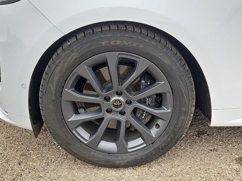 Used 2024 Land Rover Range Rover Sport Dynamic SE AWD/4WD image 11