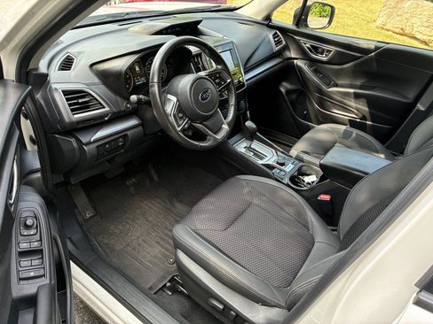 Used 2023 Subaru Forester Premium AWD/4WD image 7