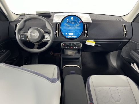 Certified 2025 MINI Cooper Countryman S image 16