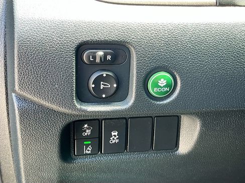 Used 2022 Honda Pilot Sport image 10
