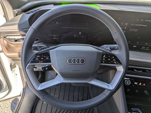 Certified 2025 Audi Q5 Premium w/ Convenience Package image 10