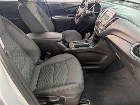Used 2019 Chevrolet Equinox LT FWD image 27