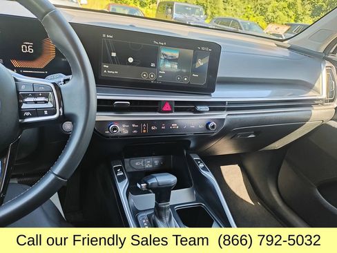 Used 2024 Kia Sorento S AWD/4WD image 18
