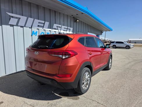 Used 2017 Hyundai Tucson SE image 6