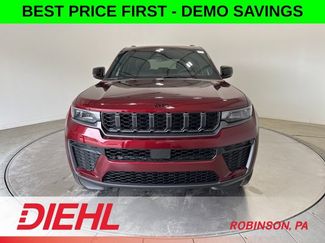 New 2026 Jeep Grand Cherokee Altitude AWD/4WD video 2