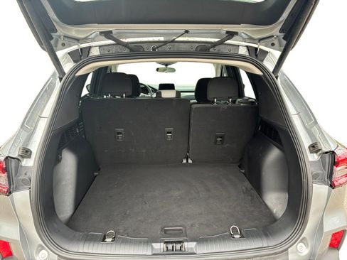 Used 2023 Ford Escape Active w/ Cold Weather Package FWD image 9