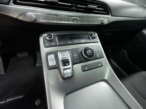 Used 2020 Hyundai Palisade SEL w/ Convenience Package FWD image 15