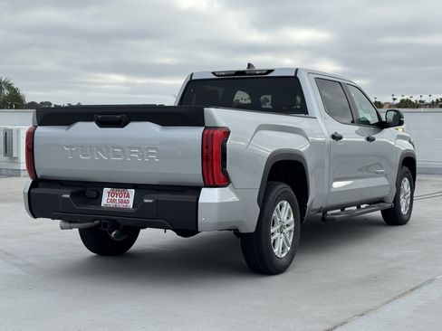 New 2026 Toyota Tundra SR5 w/ SR5 Convenience Package RWD image 13