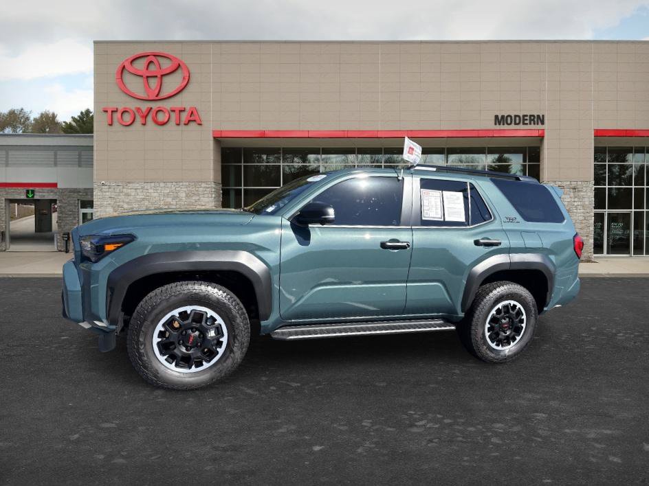 Certified 2026 Toyota 4Runner TRD Off-Road Premium AWD/4WD image 3