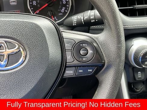 Used 2021 Toyota RAV4 XLE AWD/4WD image 29