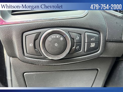 Used 2019 Ford Edge Titanium FWD image 17