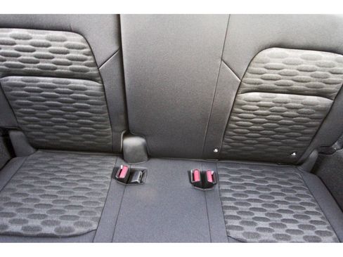 Certified 2025 Nissan Pathfinder SV FWD image 17