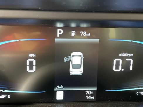 New 2026 Hyundai Elantra Sport image 21