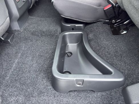 New 2026 Nissan Frontier SV image 34