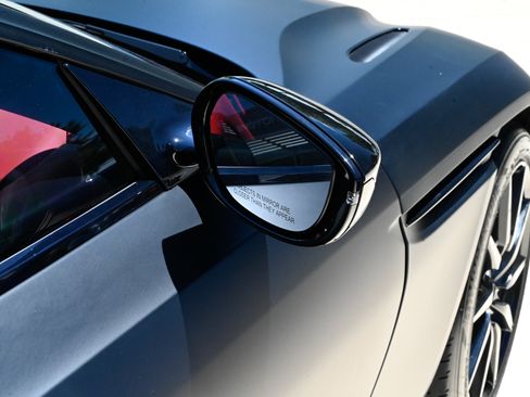 Used 2021 Aston Martin DB11 Coupe RWD image 13